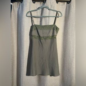 Motel Rocks army green lace trim mini size S, I am 5’4, 125 lbs